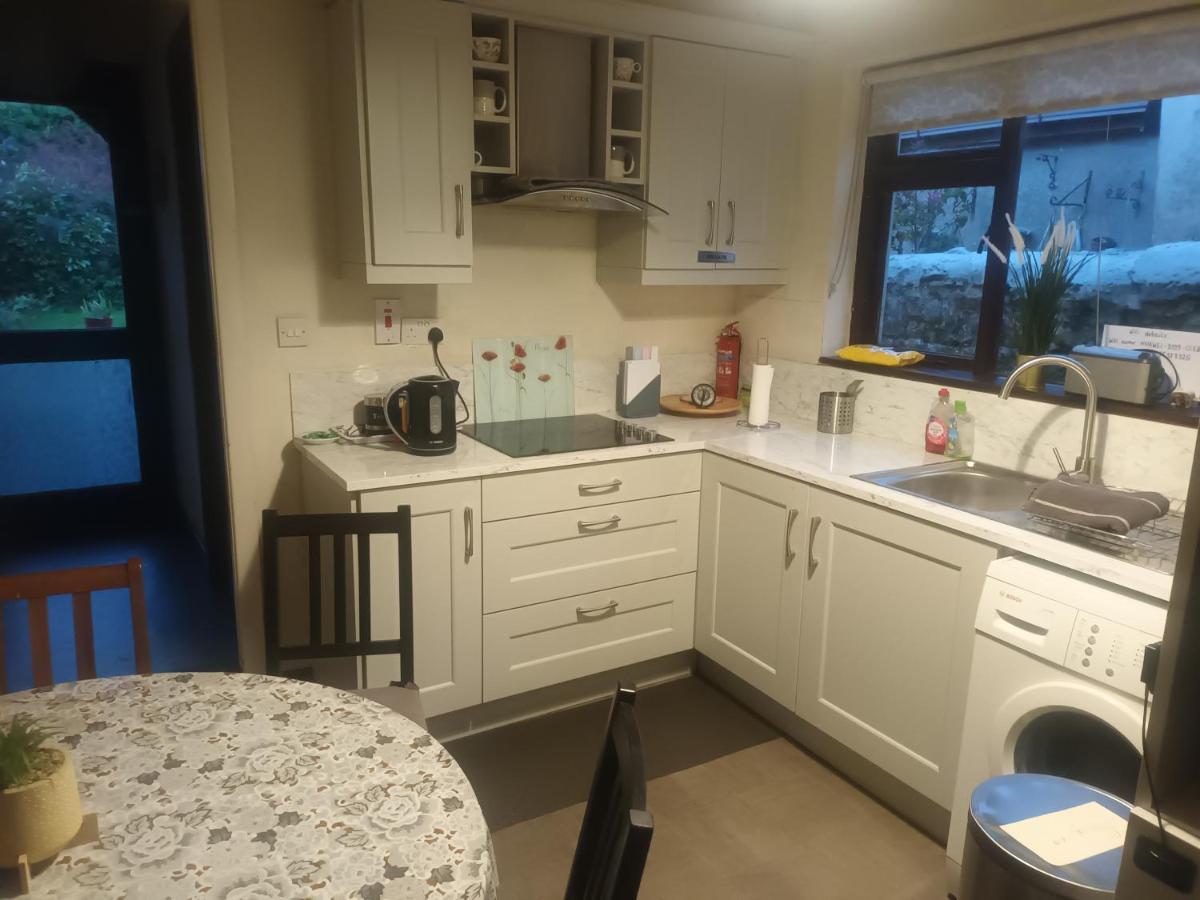 Townhouse Wexford Villa ภายนอก รูปภาพ